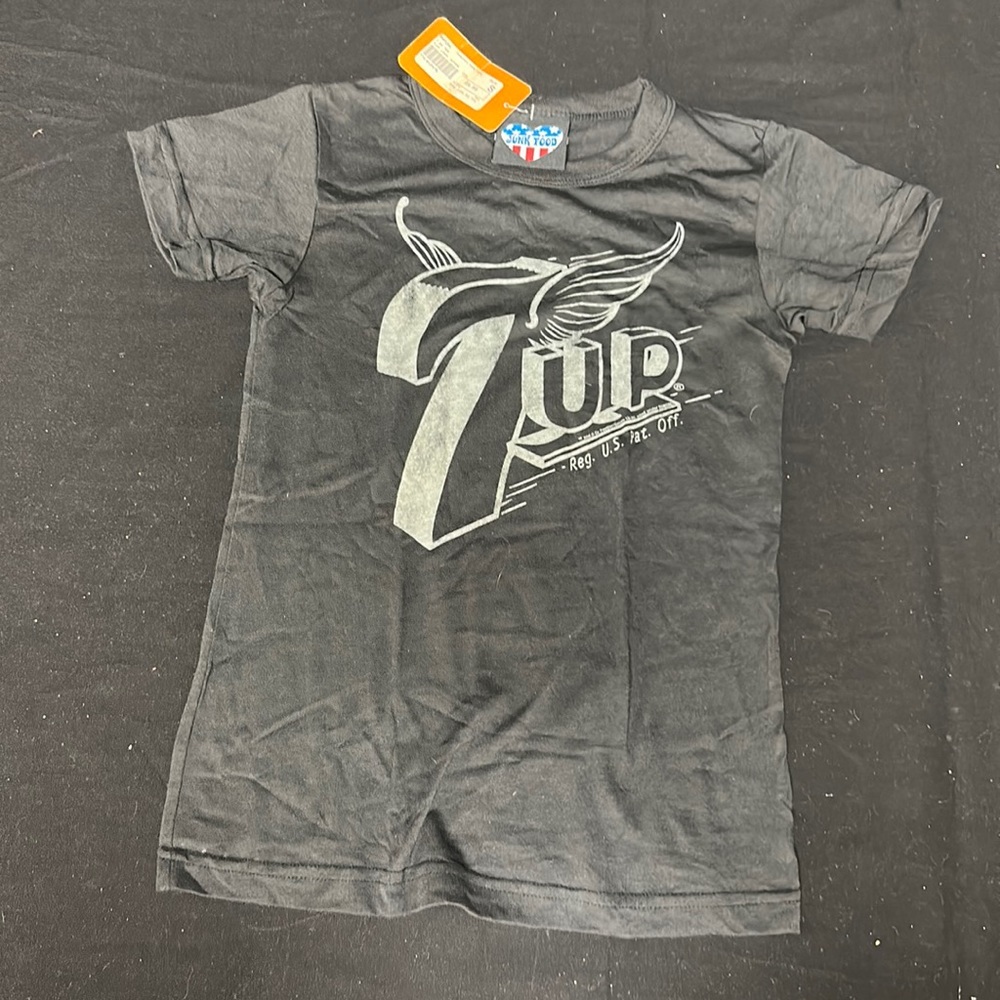 Junk Food 7up t shirt faded black